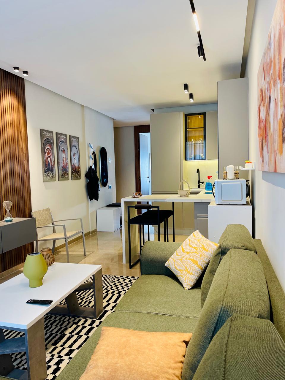 Studio haut standing à louer à Casablanca Quartier les princesses– moderne, meublé et bien situé