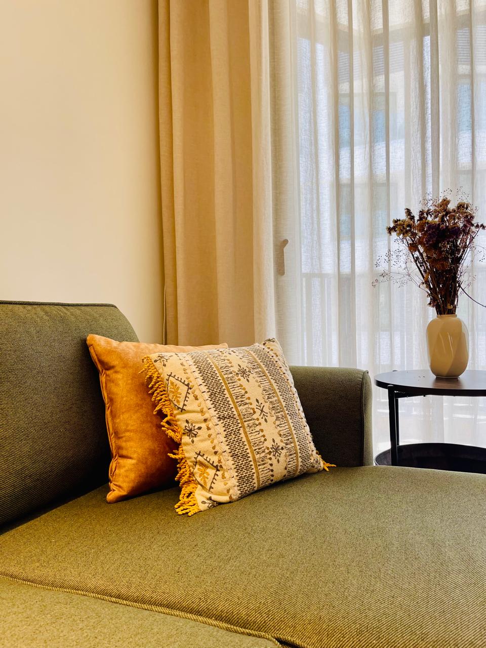 Studio haut standing à louer à Casablanca Quartier les princesses– moderne, meublé et bien situé