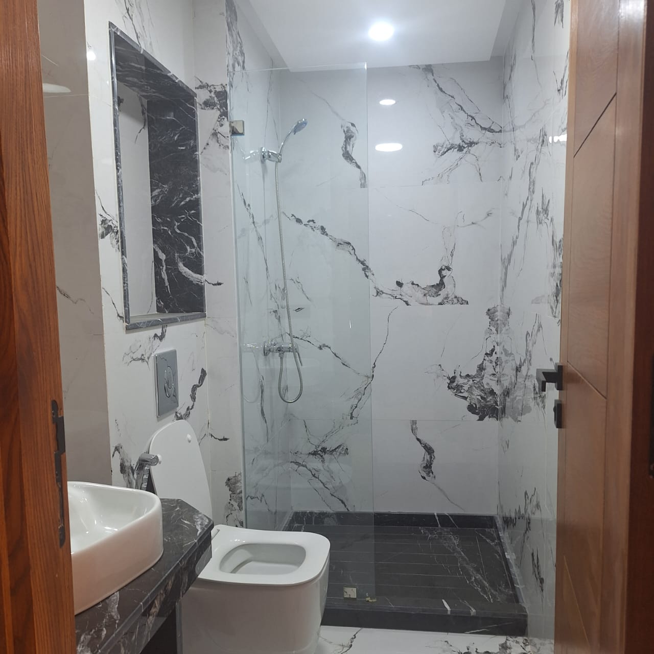 Studio non meublé à louer à Casablanca Quartier Fourat – bien situé et lumineux