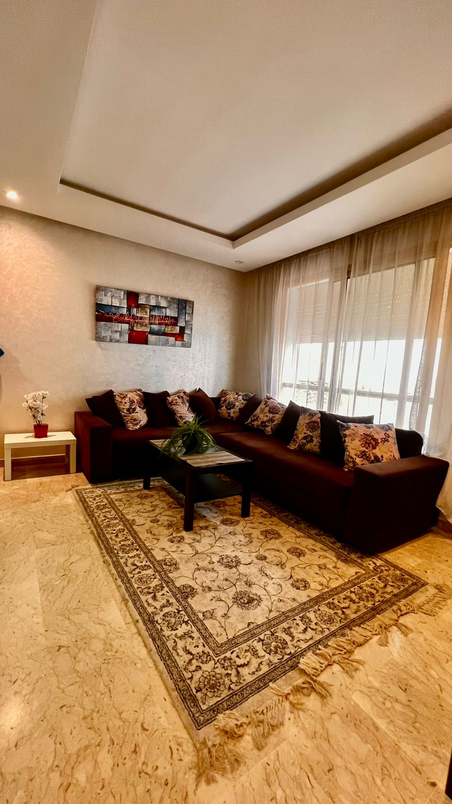 Location studio meublé haut standing à Quartier les princesses Casablanca – résidence sécurisée